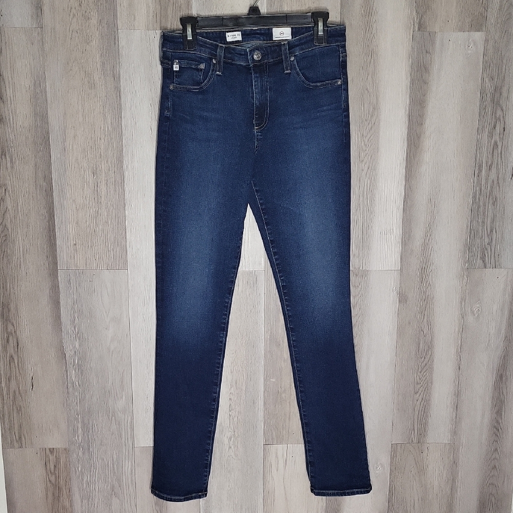 AG B Type 03‎ Straight Jeans Stretch Denim Flattering Fit Classic Caspule